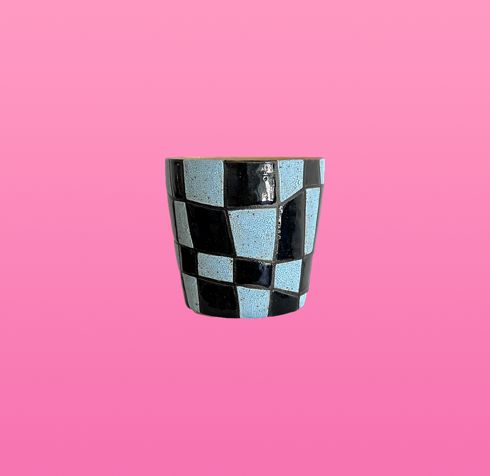 HAPPY HOUR 'Wavy Squares' 01