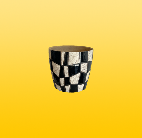 HAPPY HOUR 'Wavy Squares' 02